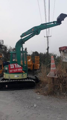 ขายรถขุด yanmar B5-2 เครื่อง 4 สูบ สภาพดี