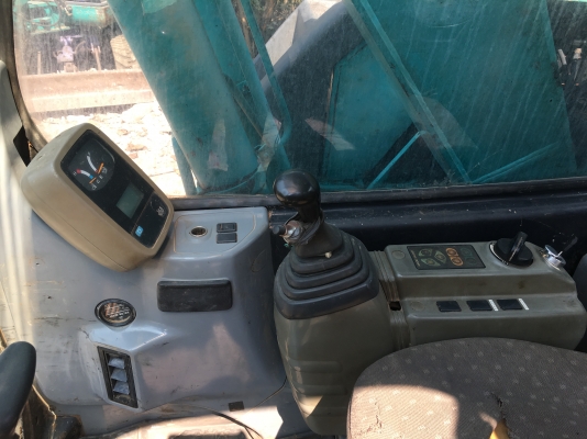 ขาย kobelco sk135sr Yn09 เก่านอก