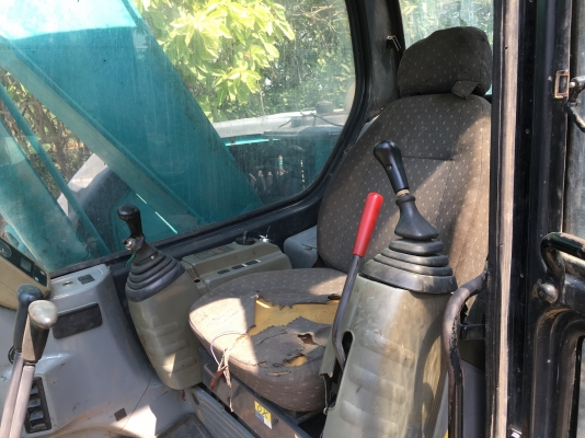 ขาย kobelco sk135sr Yn09 เก่านอก