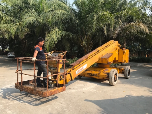 ขายรถกระเช้า AICHI SP150 เครื่องS3E สูง15เมตร สวยเดิมจากญี่ปุ่นยังไม่เคยใช้ในไทย 285,000เท่านั้น