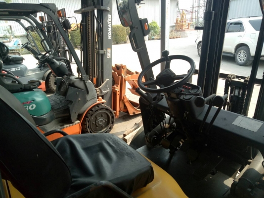 โฟล์คลิฟท์ 3 ตัน  เครื่อง ISUZU ดีเซล  ยกสูง3เมตร ออโต้  งาเข้าตู้ได้ ญี่ปุ่นมือสอง รถสวย ชั่วโมงน้อย นำเข้าญี่ปุ่น ไม่เคยใชในไทย รถนอก ชมเครื่องจักร โฟล์คลิฟท์ รอก นับ1,000รายการจากญี่ปุ่นwww.paholgroup.com