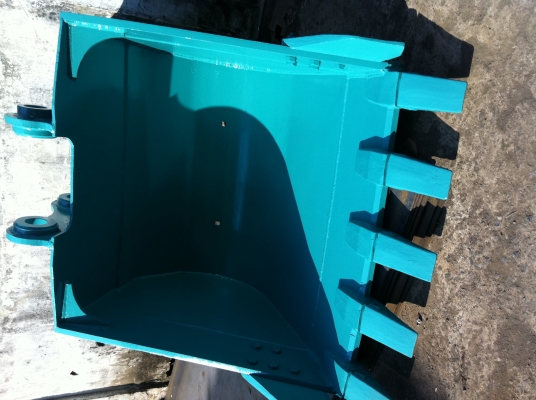 ขายและรับสั้งทำบุ้งกี๋แบ็คโฮ