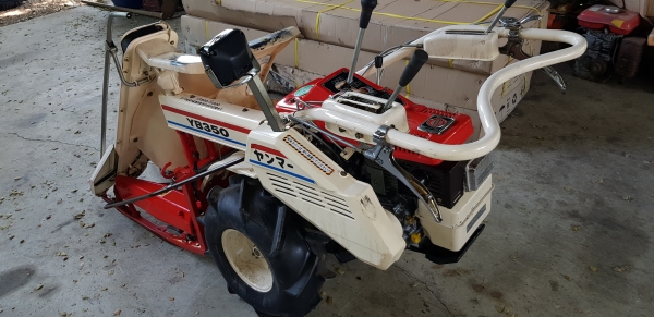 รถเกี่ยวข้าวมัดทิ้ง สอบถามได้ครับ id 0819170852