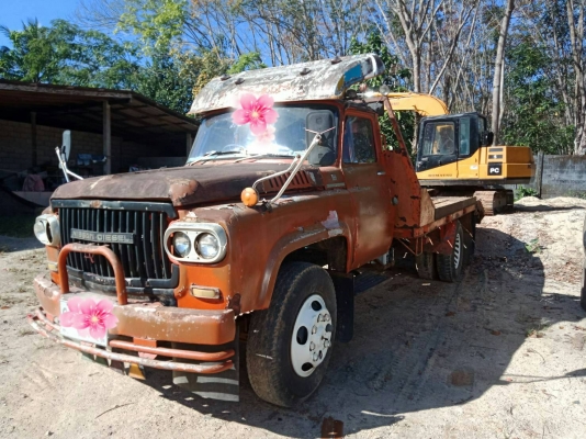 ขายคู่2คัน1.KOMATSU PC60-5 กับ 2.รถบรรทุก 6 ล้อใหญ่ท้ายลาดหน้ายาวเล่มพร้อม ราคา 500000