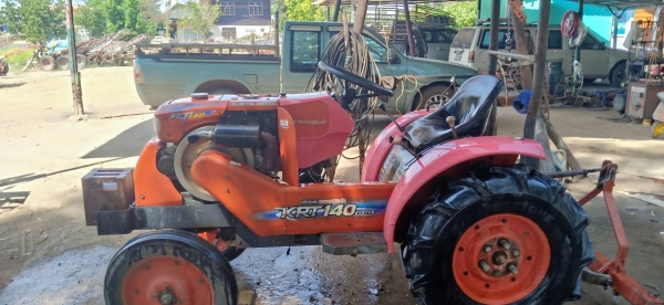 นั่งขับ KRT140  ผาลหลัง ล้อเหล็ก เล่มทะเบียนพร้อม