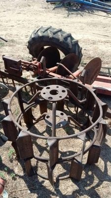 นั่งขับ KRT140  ผาลหลัง ล้อเหล็ก เล่มทะเบียนพร้อม