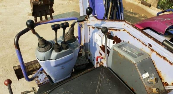 PC28U2เครื่องโคมัสซู3D84@165,000บาทรถแบคโฮKOMATSUโคมัสซูรุ่นยอดนิยมสวยๆเครื่องดีปั่มเร็วแรงรถนอกเพิ่งนำเข้ามาใหม่ยังไม่เคยใช้งานในเมืองไทยเลย เครื่องดีปั้มเเรงไฟฟ้าครบพร้อมใช้บูมอาร์มสวยช่างล่างดีรถสวยเร็วแรงไม่โหลดพร้อมใช้เดิมๆเอกสารอินวอยล์ชุดจดสนใจคลิ๊ PC28U2เครื่องโคมัสซู3D84@165,000บาทรถแบคโฮKOMATSUโคมัสซูรุ่นยอดนิยมสวยๆเครื่องดีปั่มเร็วแรงรถนอกเพิ่งนำเข้ามาใหม่ยังไม่เคยใช้งานในเมืองไทยเลย เครื่องดีปั้มเเรงไฟฟ้าครบพร้อมใช้บูมอาร์มสวยช่างล่างดีรถสวยเร็วแรงไม่โหลดพร้อมใช้เดิมๆเอกสารอินวอยล์ชุดจดสนใจคลิ๊