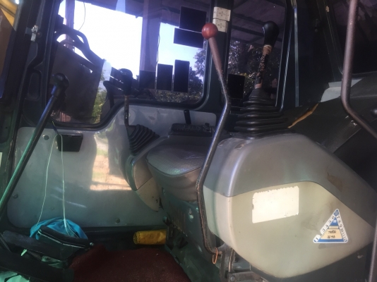 PC70-7มีไลน์แปป+แถมหัวเจาะ@750,000บาท รถแบคโฮKOMATSUโคมัสซูรุ่นยอดนิยมสวยๆเครื่องดีปั่มเร็วแรง เครื่องดีปั้มเเรงไฟฟ้าครบพร้อมใช้บูมอาร์มสวยช่างล่างดีรถสวยเร็วแรงไม่โหลดพร้อมใช้เดิมๆเอกสารทะเบียน สนใจคลิ๊ก081-989-1989หรั่งครับ