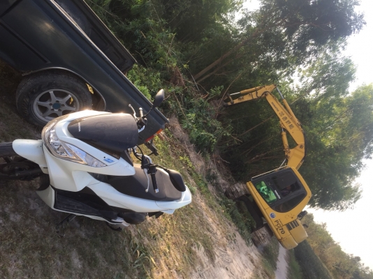 PC70-7มีไลน์แปป+แถมหัวเจาะ@750,000บาท รถแบคโฮKOMATSUโคมัสซูรุ่นยอดนิยมสวยๆเครื่องดีปั่มเร็วแรง เครื่องดีปั้มเเรงไฟฟ้าครบพร้อมใช้บูมอาร์มสวยช่างล่างดีรถสวยเร็วแรงไม่โหลดพร้อมใช้เดิมๆเอกสารทะเบียน สนใจคลิ๊ก081-989-1989หรั่งครับ