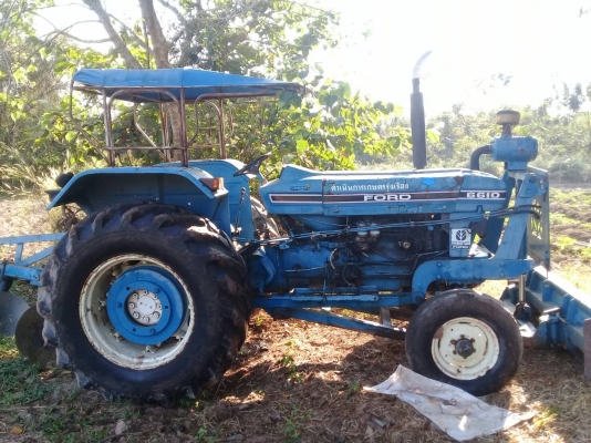 รถไถ FORD