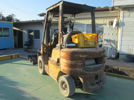 โฟล์คลิฟท์ มิตซูบิชิ 2 ตัน