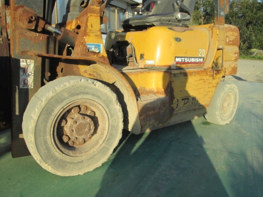 โฟล์คลิฟท์ มิตซูบิชิ 2 ตัน