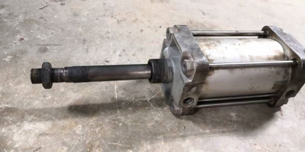 2500 บ. โทร 083-2000058 LINE ID: line832923 ชุดกระบอกลมนิวเมติกขนาดใหญ่มากๆยี่ห้อ FESTO กระบอกโต 160 2500 บ. โทร 083-2000058 LINE ID: line832923 ชุดกระบอกลมนิวเมติกขนาดใหญ่มากๆยี่ห้อ FESTO กระบอกโต 160