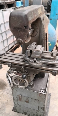25,000 บ.โทร 083-2000058 LINE ID: line832923 HORIZONTAL MILLING เครื่องกัดแนวนอนจากญี่ปุ่นยี่ห้อ INO