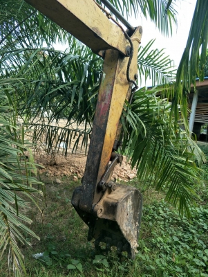 มี VDO ให้ชม.KOMATSU PC60-5 ราคา 210000