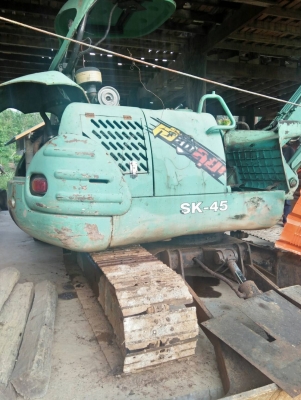 ขายแบคโฮ KOBELCO.SK45 ราคา 230,000 ขายแบคโฮ KOBELCO.SK45 ราคา 230,000