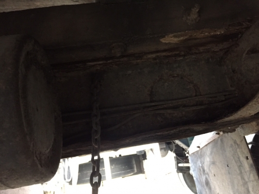 รถบรรทุก6ล้อ izuzu หน้ายาว เครื่องดีพร้อมใช้งาน 90000