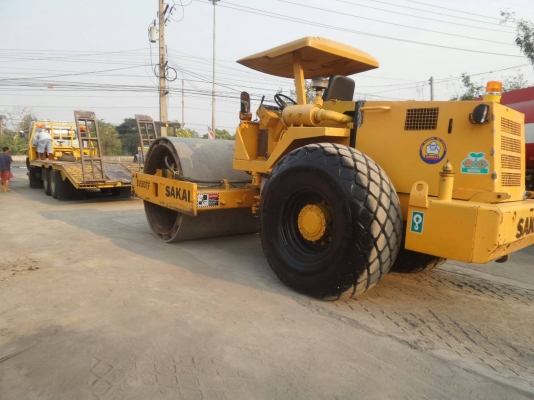 รถบดสั่นเสทือน10ตัน 2เปลือก2เพลาหนามหุ้มเรียบ Sakai SV500TFเครื่องIsuzu เอกสารเล่มทะเบียน เจ้าของขาบเอง