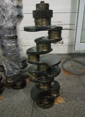 ข้อเหวี่ยง 4BT 6BT