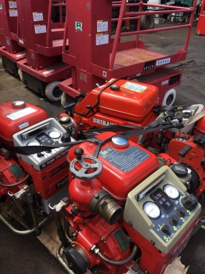 ขายเครื่องดับเพลิงมี หลายรุ่น วัดเเรงอัด ติดเครื่อง ลองน้ำ เปลี่ยนเเบต ( หมดยุคขายตามสภาพเเล้วพี่)