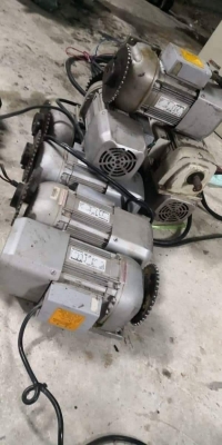 ลูกละ 1,500 บ.ส่งถึงบ้านฟรี โทร 083-2000058 LINE ID: ub2603 มอเตอร์เกียร์ยี่ห้อ MITSUBISHI ขนาดกำลัง