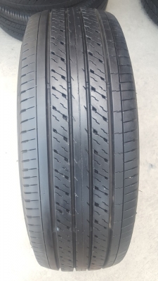 ขายยาง\% 215/70/15 ปี 4017 DUNLOP 4 เส้น ขายยาง\% 215/70/15 ปี 4017 DUNLOP 4 เส้น