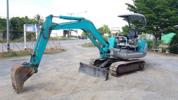 รถขุดโกเบโก้SK025-2