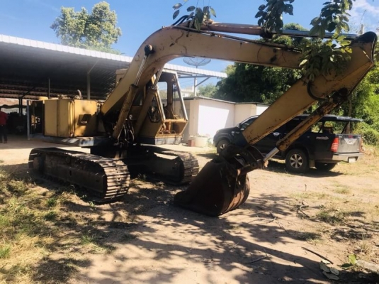 ขาย 295,000 KOMATSU pc 120-2 เครื่องดี ปั๊มแรง เอวแน่น ช่วงล่างสวย เอกสารหนังสือสัญญาซื้อขาย รถสวยพร้อมใช้ รถอยู่ กำแพงเพชร 090-772-3710 090-772-3708