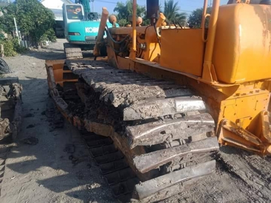 ขายรถแทรคเตอร์ CAT.D4D ตีนเป็ดราคา 210,000