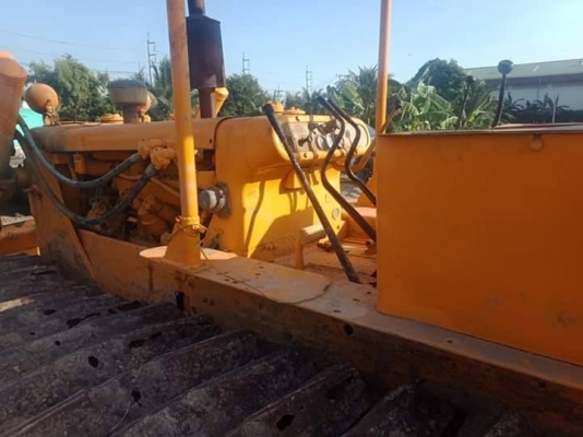 ขายรถแทรคเตอร์ CAT.D4D ตีนเป็ดราคา 210,000