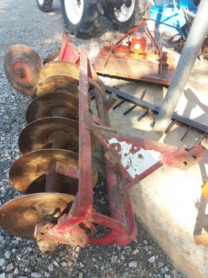 ขายผานพรวนHUI ขนาด 6*20 ตามสภาพ  ราคา 11,000 บาท  สนใจติดต่อ 084-9997463