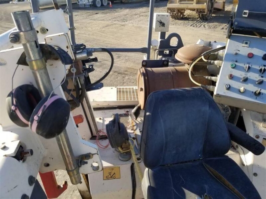 รถกัด Wirtgen W1200F รถกัด Wirtgen W1200F