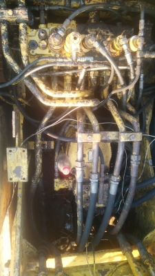 ขายด่วยsk200-3โทร0967979202 ขายด่วยsk200-3โทร0967979202