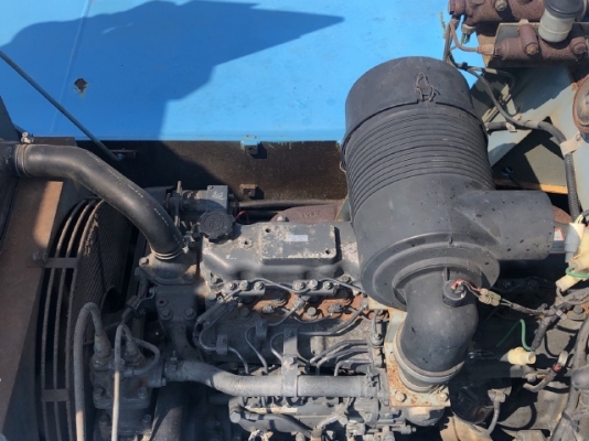 ขายรถบด 9 ล้อ DYNAPAC CP202 ปี 2000 นำเข้าเองจากญี่ปุ่น สภาพสวยพร้อมใช้ มีVDOการทำงานครับ