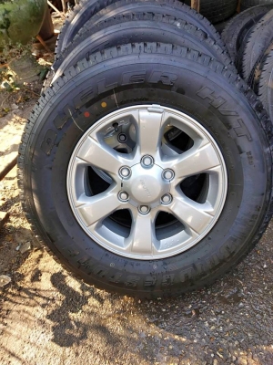 ล้อดีแม็กขอบ16พร้อมยางบริสโตน245/70/16ปี19ถอดศูนป้ายแดงทั้งชุด17500ยางเปล่า15000