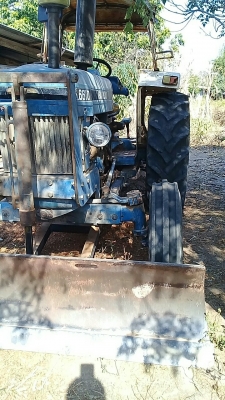 ขายด่วนรถไถฟอร์ด