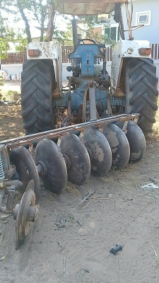 ขายด่วนรถไถฟอร์ด