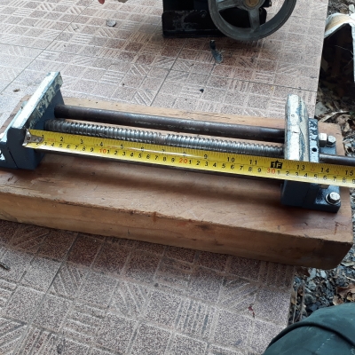 ปากกาหน้าแท่น