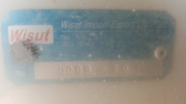 ขาย ถังน้ำมัน 6,000 ลิตร พร้อมหัวจ่าย ถังสวยไม่มีผุ ราคาต่อรองได้ครับ