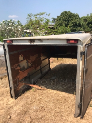 ขายด่วน หลังคาทึบใส่ วีโก้ ตอนเดียว มี2ใบ ใบละ8000 บาท