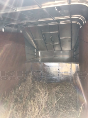 ขายด่วน หลังคาทึบใส่ วีโก้ ตอนเดียว มี2ใบ ใบละ8000 บาท