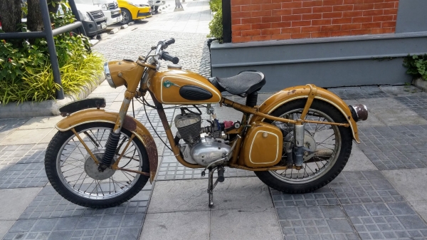 MZ 125/4 1965 หยดน้ำ MZ 125/4 1965 หยดน้ำ