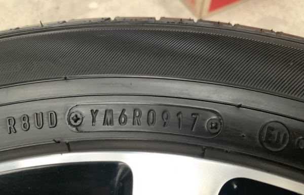 ล้อแม็ก Honda Civic FC ขอบ16 สีดำหน้าเงา พร้อมยาง 215-55-16 Dunlop ปี 17 สภาพดี