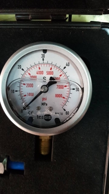 ขาย เกจวัดแรงดัน ใหม่มือ1 อย่างดี สินค้าคุณภาพ ราคา 3800 บาท มีบริการจัดส่งทั่วไทย สนใจติดต่อ 099-907-9273 กิ๊ฟ กมลชนก   สนใจโทร : 099-907-3356 ช่างบัง  ไอดี ไลน์ : gift9273 (หรือ บันทึกเบอร์)