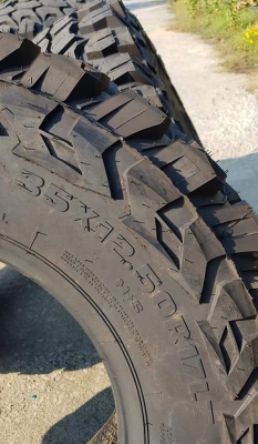 ขายยาง Mud 35" ขอบ 17 ยางใหม่ชุดละ 16,800 ขายยาง Mud 35" ขอบ 17 ยางใหม่ชุดละ 16,800