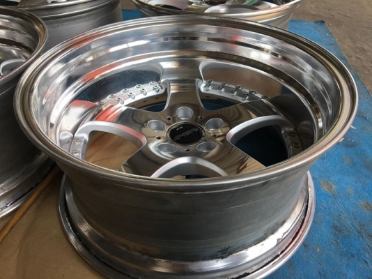 ล้อ SSR AGLE PREMIUM 2 ชิ้นแท้ ขอบ 18x8.5&quot; 5/114.3 สวยๆประมูลญี่ปุ่น
