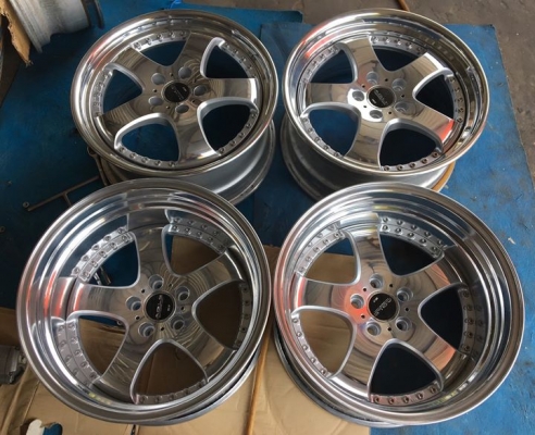 ล้อ SSR AGLE PREMIUM 2 ชิ้นแท้ ขอบ 18x8.5&quot; 5/114.3 สวยๆประมูลญี่ปุ่น