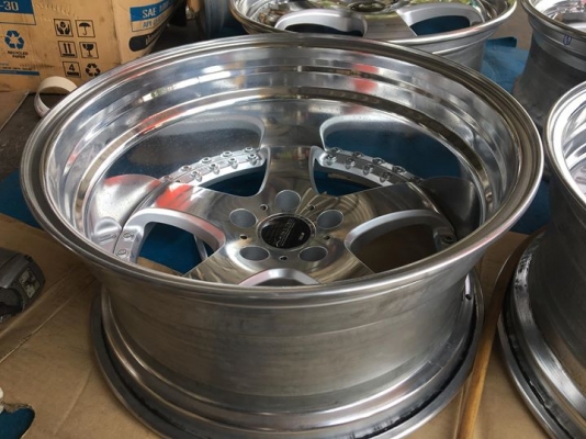 ล้อ SSR AGLE PREMIUM 2 ชิ้นแท้ ขอบ 18x8.5&quot; 5/114.3 สวยๆประมูลญี่ปุ่น