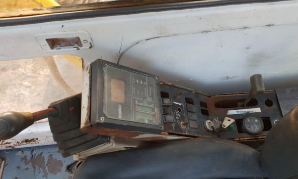 SK60-MARK3 KOBELCO   @395,000บาท รถนอกเพิ่งนำเข้ามายังไม่เคยใช้งานในเมืองไทยเลยคอลโทลน้ำมัน     ปั้มนิ้วบูมอาร์มสวย  ช่วงล่างเต็ม  เอวเเน่นเครื่องอีซูซู4JB1ดีปั้มดี  ไฟฟ้าครบ  ซีเรียสสูง  เร็วเเรงไม่โหลดรถสถาพเดิมๆดีรถพร้อมใช้เอกสารอินวอย  สนใจคลิ๊ก ☎ 081