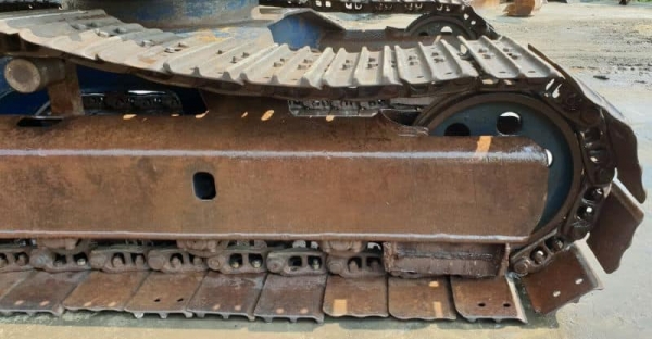 SK60-MARK3 KOBELCO   @395,000บาท รถนอกเพิ่งนำเข้ามายังไม่เคยใช้งานในเมืองไทยเลยคอลโทลน้ำมัน     ปั้มนิ้วบูมอาร์มสวย  ช่วงล่างเต็ม  เอวเเน่นเครื่องอีซูซู4JB1ดีปั้มดี  ไฟฟ้าครบ  ซีเรียสสูง  เร็วเเรงไม่โหลดรถสถาพเดิมๆดีรถพร้อมใช้เอกสารอินวอย  สนใจคลิ๊ก ☎ 081